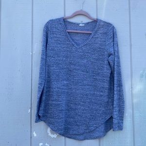 Grey v neck shirt